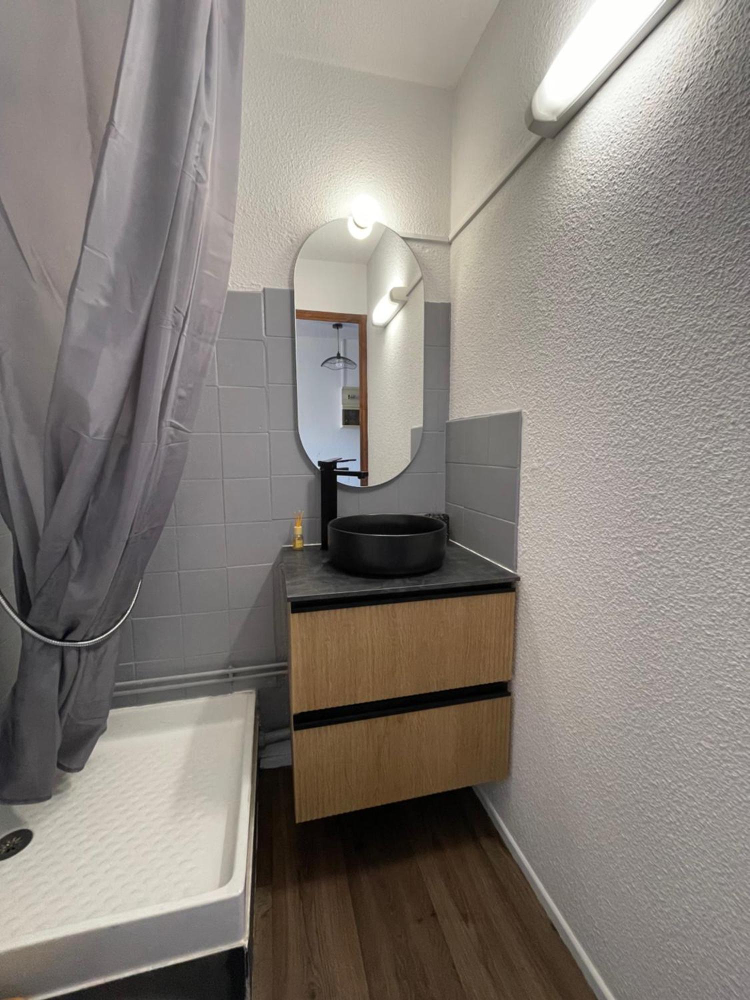 Appartamento Parenthese Au Bord De L'Eau Port-la-Nouvelle Esterno foto